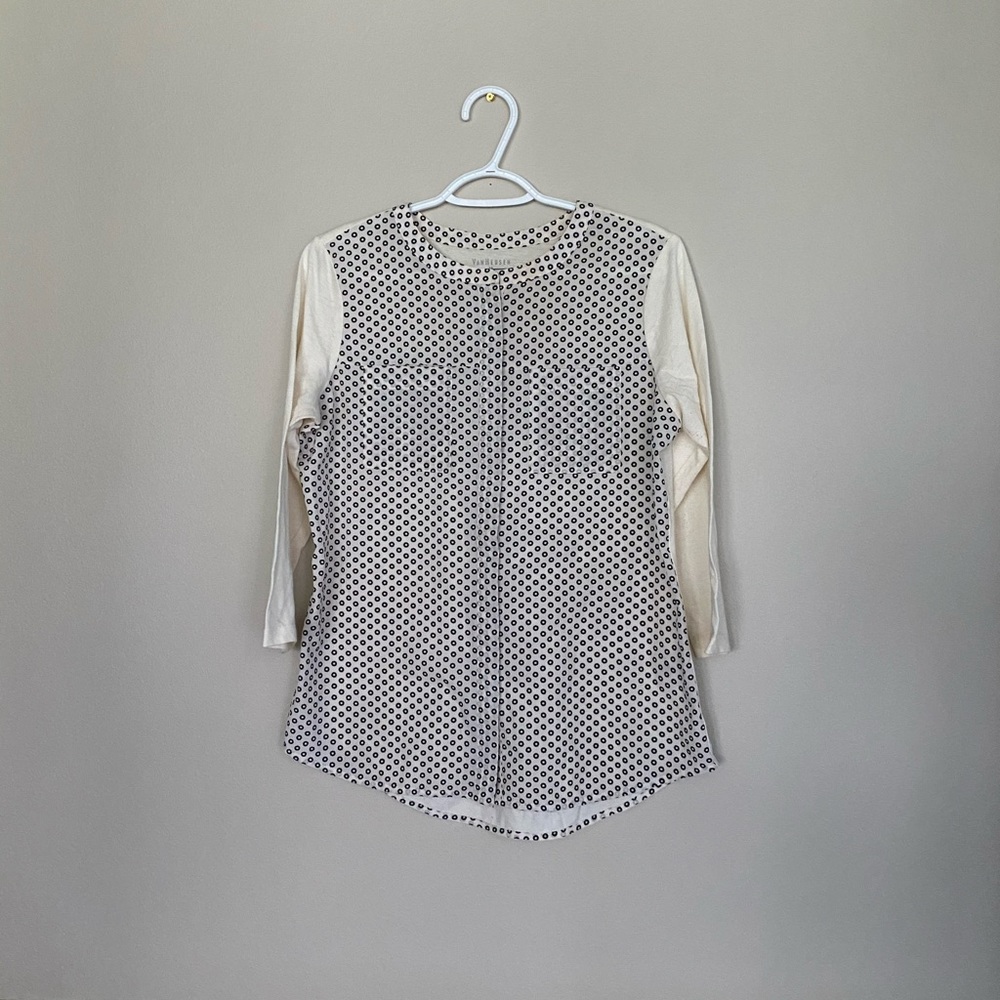 Van Heusen tops never worn all size medium!
